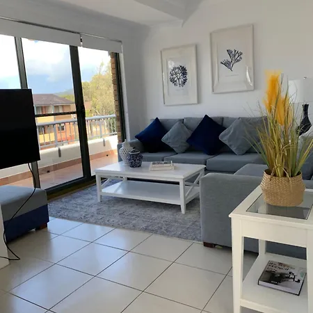 Beautiful And Bright Penthouse Apartment Hawks Nest Exterior photo